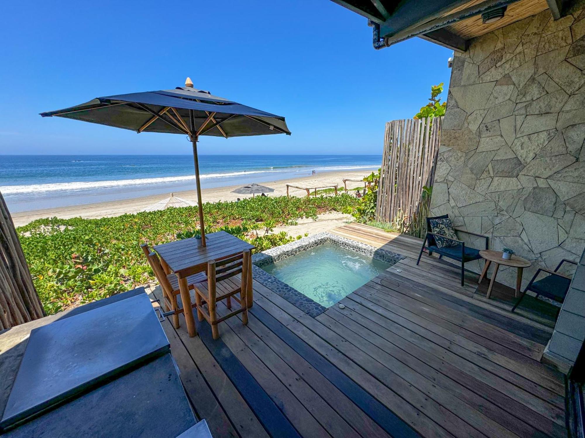 Diem Vichayito Beachfront Eco-Luxury Kültér fotó