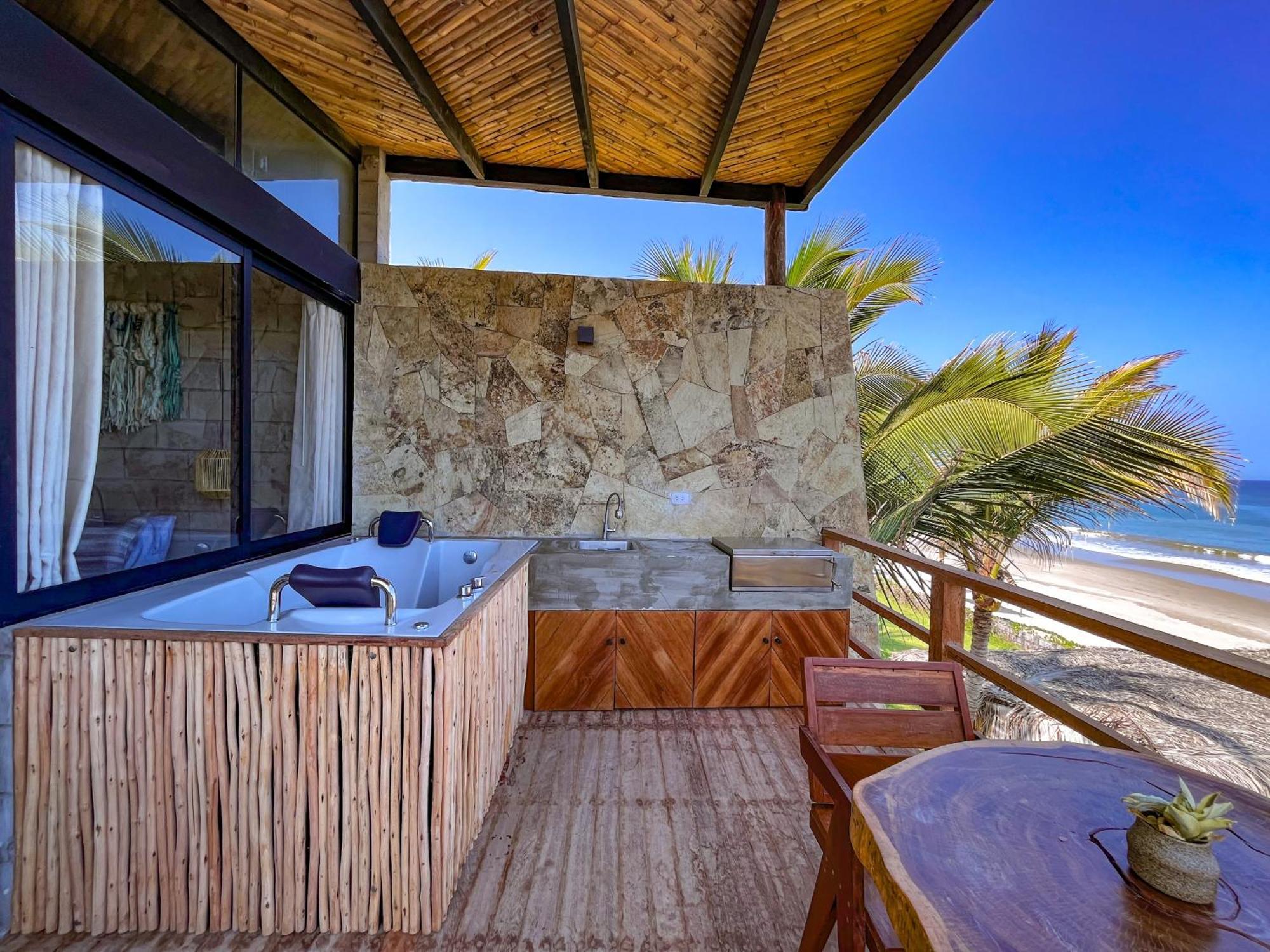 Diem Vichayito Beachfront Eco-Luxury Kültér fotó