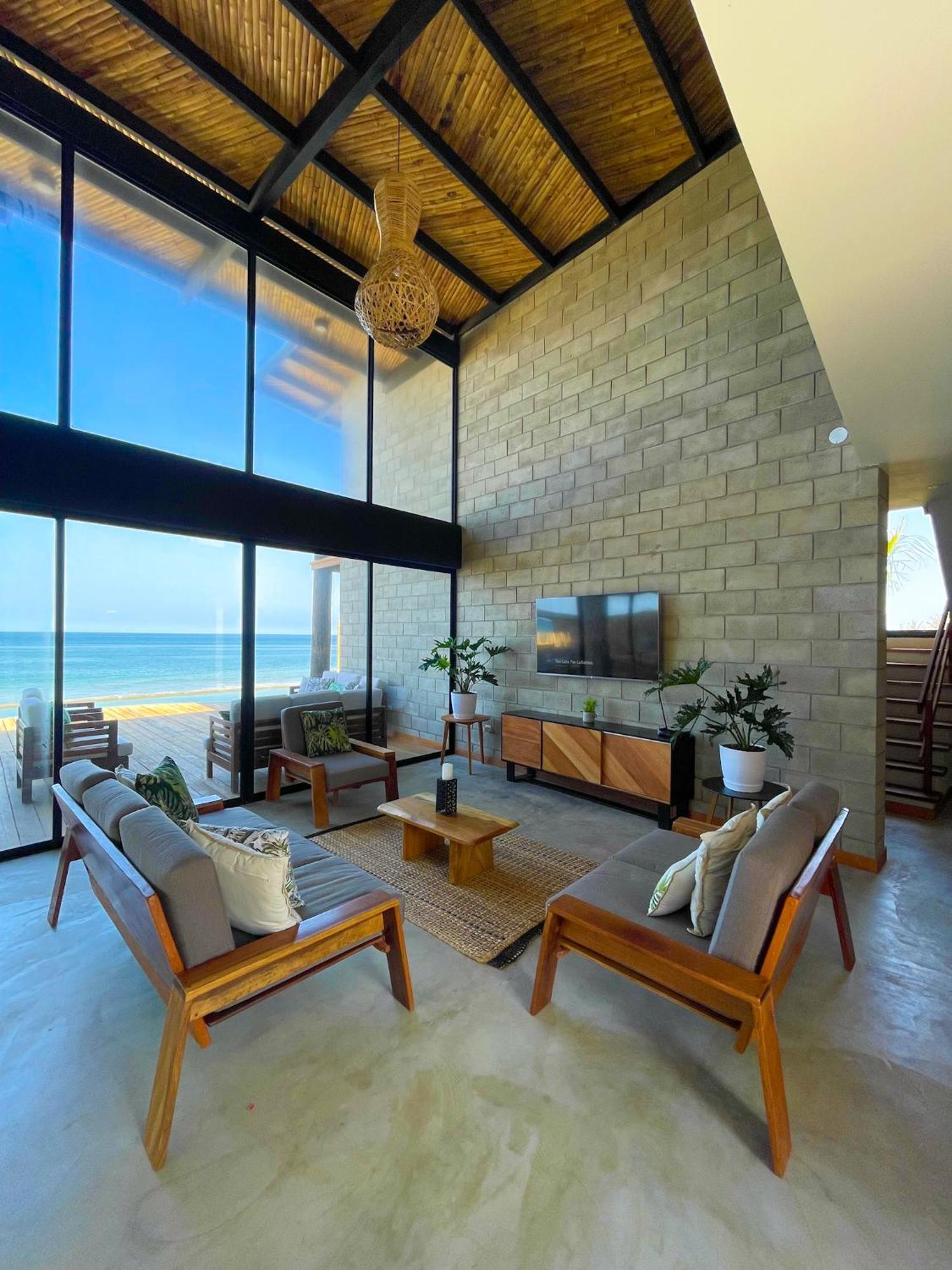 Diem Vichayito Beachfront Eco-Luxury Szoba fotó